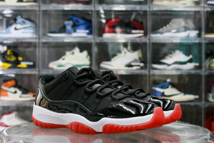 Air Jordan 11 Retro Bred Low 2025 (Ln5 A1)