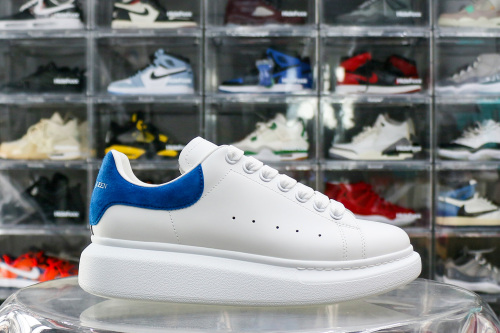 Alexande* McQuee* Oversized Sneaker 'Admiral Blue'