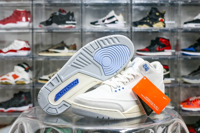 Air Jordan 3 Retro Lucky Shorts 2025