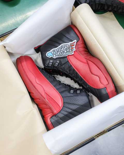Air Jordan 12 Retro Flu Game 2025 （A1）