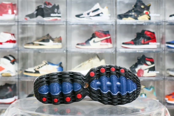 Nike Air Max Dn8 White Black (2025)