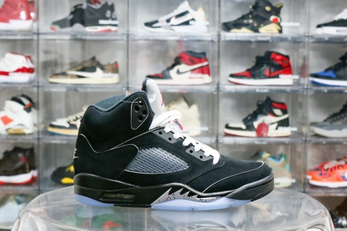 Air Jordan 5 Retro OG 'Metallic Reimagined'  2025 (Ln5 A1)