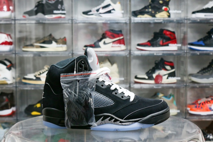 Air Jordan 5 Retro OG 'Metallic Reimagined'  2025 (Ln5 A1)