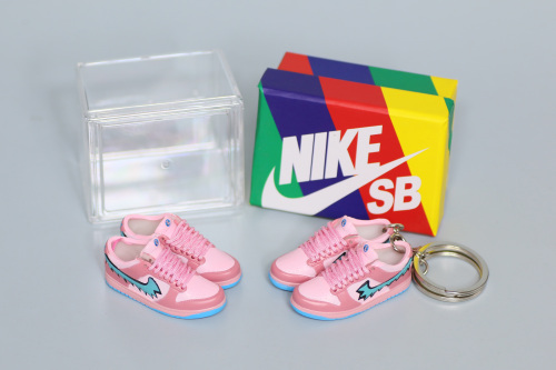 Mini Sneaker Grateful Dead x Nike SB Dunk Low Pink 3D keychain