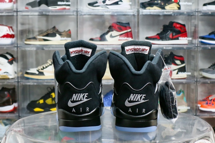 Air Jordan 5 Retro OG 'Metallic Reimagined'  2025 (Ln5 A1)