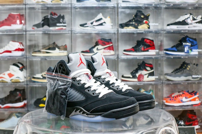 Air Jordan 5 Retro OG 'Metallic Reimagined'  2025 (Ln5 A1)