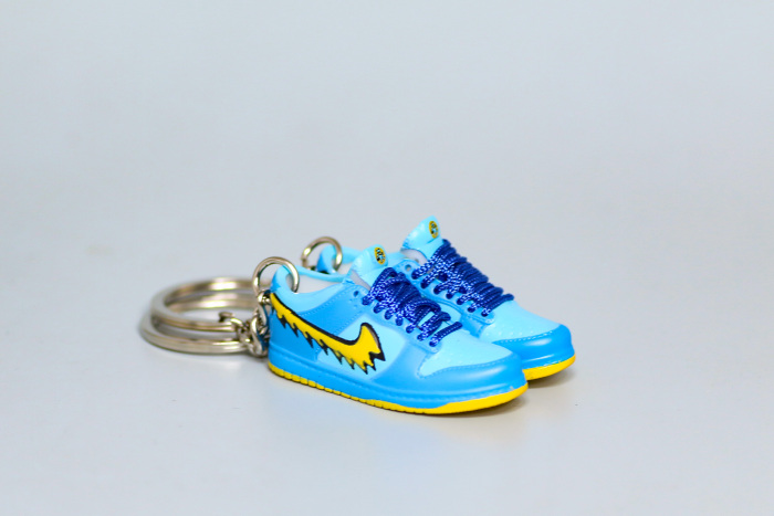 Mini Sneaker Grateful Dead x Nike SB Dunk Low Blue 3D keychain
