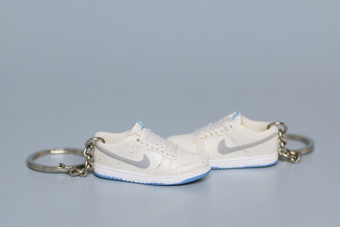 Mini Sneaker Nike Dunk Low 'White Light Armory Blue' 3D keychain