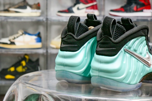 Nike Air Foamposite Pro Island Green 2017 ( A1)