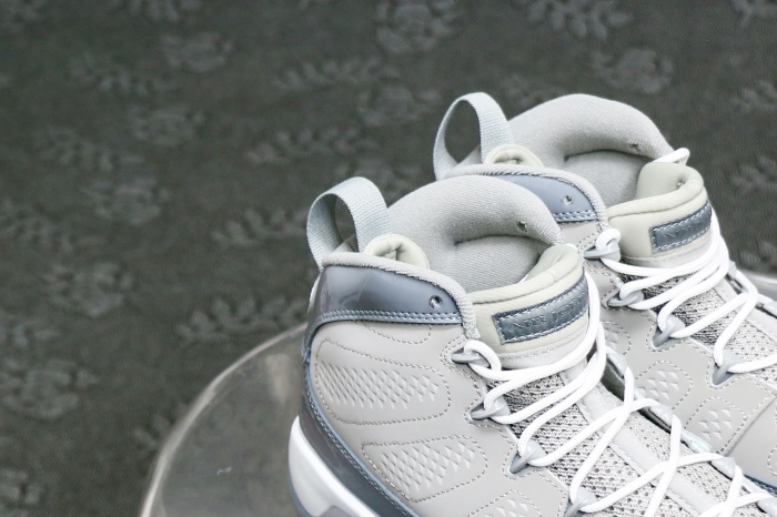 Air Jordan 9 Retro Cool Grey 2025