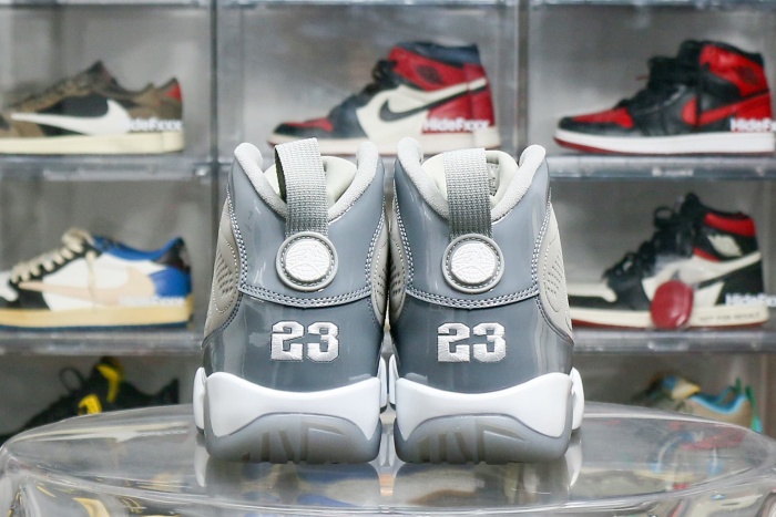 Air Jordan 9 Retro Cool Grey 2025