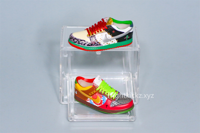 Mini Sneaker Nike SB Dunk Low 'What The Dunk  3D keychain