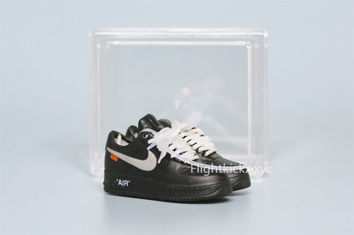Mini Sneaker Air Force 1 '07 Virgil X Moma Off White X MOMA 3D keychain