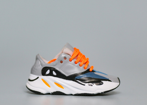 Mini Sneaker Yeezy 700 Wave Runner 3D keychain