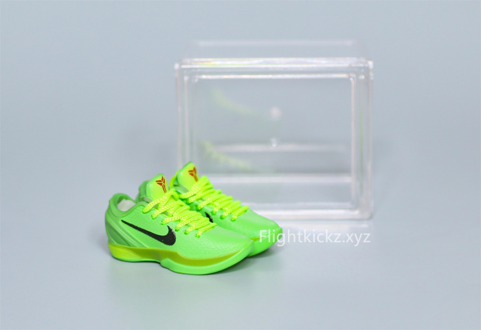 Mini SneakerNike Zoom Kobe 6 Protro “Grinch” 3D keychain