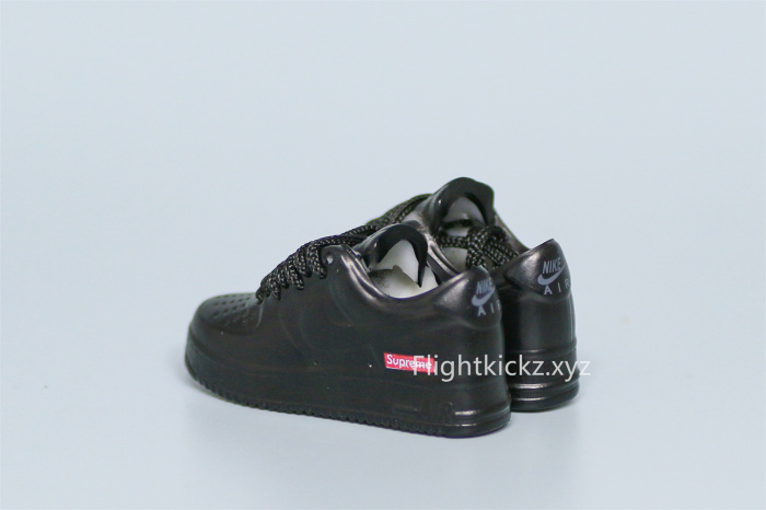 Mini Sneaker  Supreme x Air Force 1 Black 3D keychain