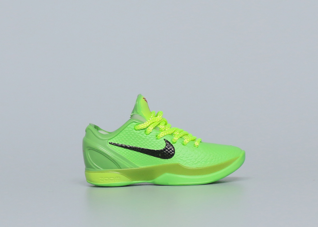 Mini SneakerNike Zoom Kobe 6 Protro “Grinch” 3D keychain