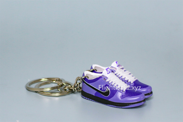 Mini Sneaker Nike SB Dunk Low Purple Lobster 3D keychain
