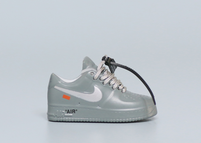 Mini Sneaker Off-White x Nike Air Force 1 Low Ghost Grey 3D keychain