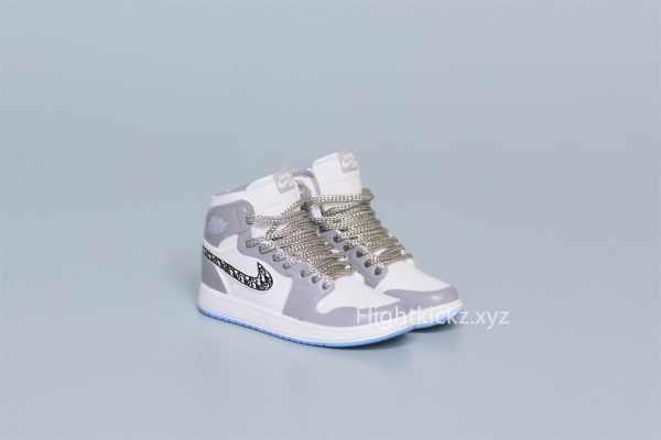 Mini Sneaker Di0r x Air Jordan 1 High 3D keychain