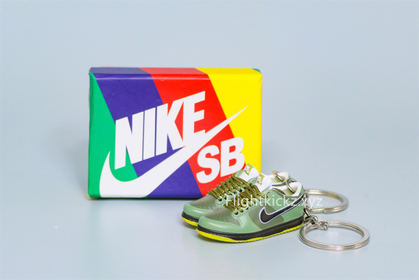 Mini Sneaker Nike SB Dunk Low Green Lobster 3D keychain
