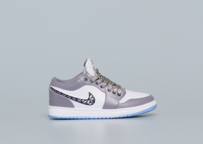 Mini Sneaker Di0r x Air Jordan 1 Low 3D keychain