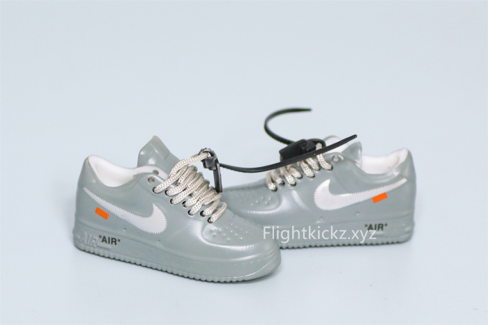Mini Sneaker Off-White x Nike Air Force 1 Low Ghost Grey 3D keychain