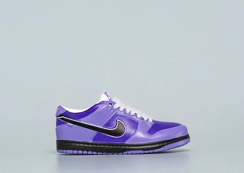 Mini Sneaker Nike SB Dunk Low Purple Lobster 3D keychain
