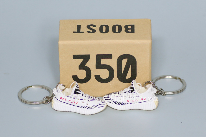 Mini Sneaker Yeezy Boost 350 Zebra 3D keychain