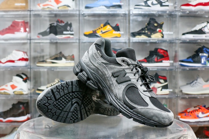 New Balance JJJ Jound X 2002 R GORE TEX Charcoal