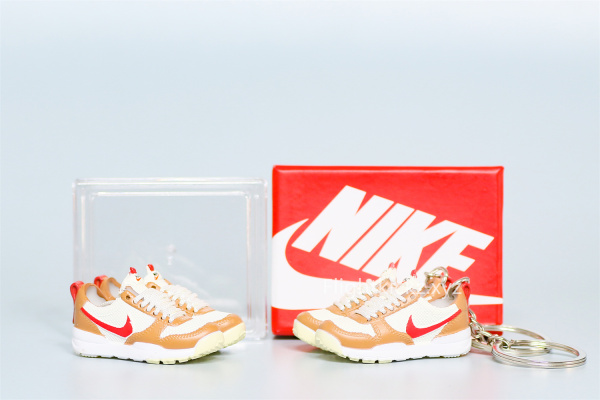 Mini Sneaker Nike Craft Mars Yard Shoe 2.0 Tom Sachs Space Camp 3D keychain