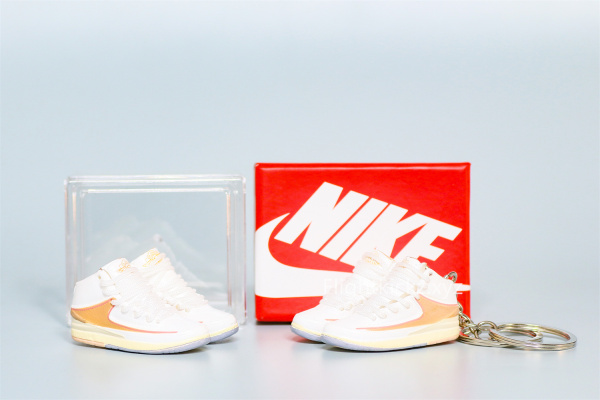 Mini Sneaker Air Jordan 2 Craft Sunset Haze 3D keychain
