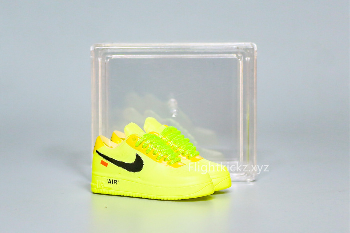 Mini Sneaker Off White X Nike Air Force 1 Volt 3D keychain