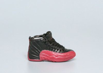 Mini Sneaker Air Jordan 12 Flu Game 3D keychain