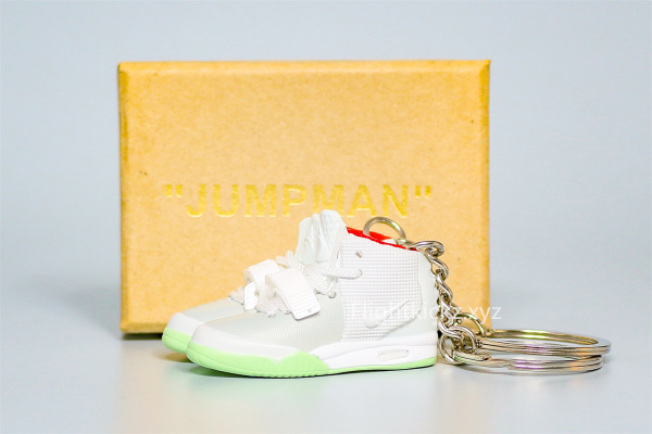 Mini Sneaker Nike Air Yeezy 2 Wolf Grey 3D keychain
