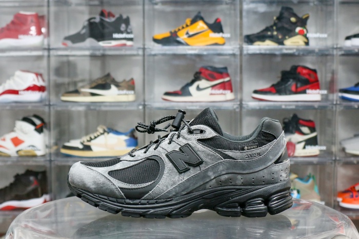 New Balance JJJ Jound X 2002 R GORE TEX Charcoal