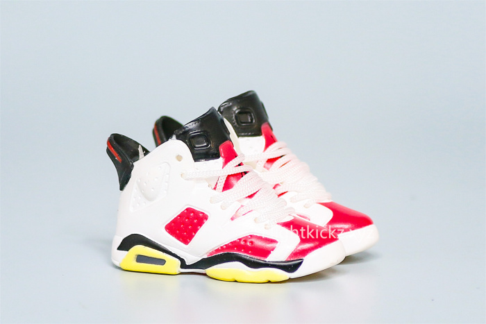 Mini Sneaker Air Jordan 6 Carmine 3D keychain