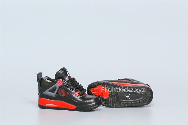Mini Sneaker Air Jordan 4 Red Thunder 3D keychain