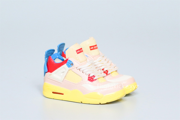 Mini Sneaker Union LA X Air Jordan 4 Retro Guava Ice 3D keychain