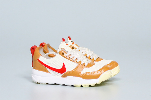 Mini Sneaker Nike Craft Mars Yard Shoe 2.0 Tom Sachs Space Camp 3D keychain