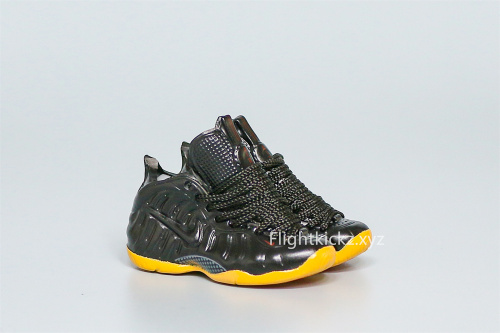 Mini Sneaker Nike Foamposite One All Star 3D keychain