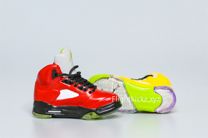 Mini Sneaker Air Jordan 5 What the 3D keychain