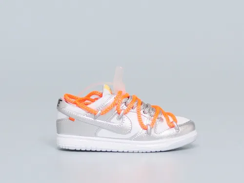 Mini Sneaker Off-White x Nike Dunk Low Lot 3D keychain