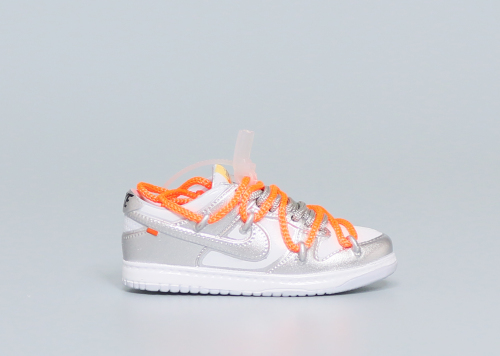 Mini Sneaker Off-White x Nike Dunk Low Lot 3D keychain