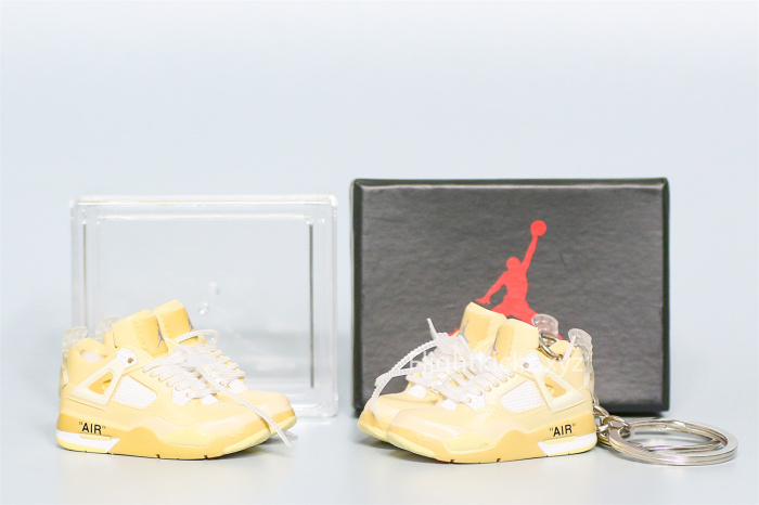 Mini Sneaker Off White x Air Jordan 4 Sail 3D keychain