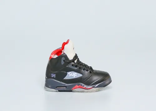 Mini Sneaker Supreme x Air Jordan 5 Bred 3D keychain