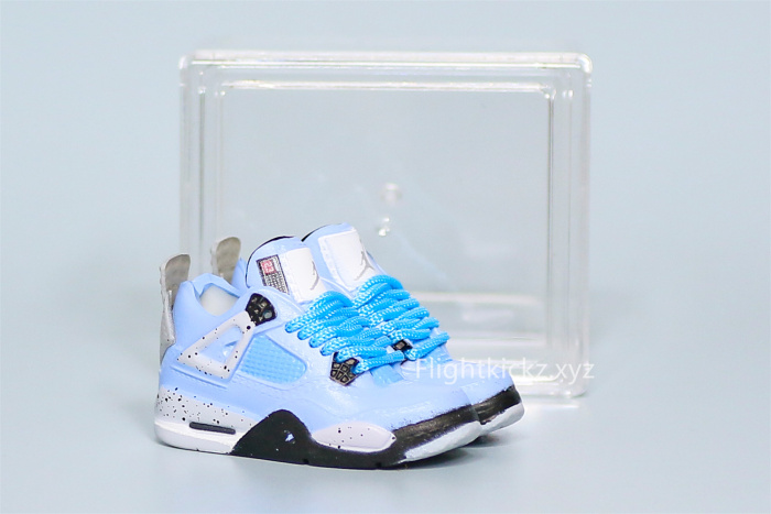 Mini SneakerJordan 4 Retro University Blue 3D keychain