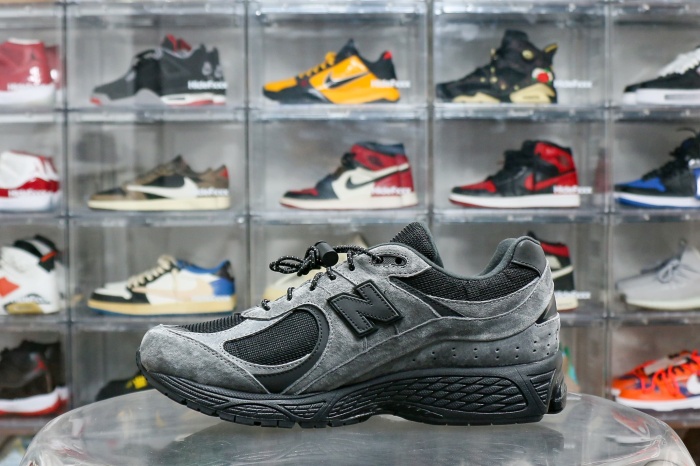 New Balance JJJ Jound X 2002 R GORE TEX Charcoal