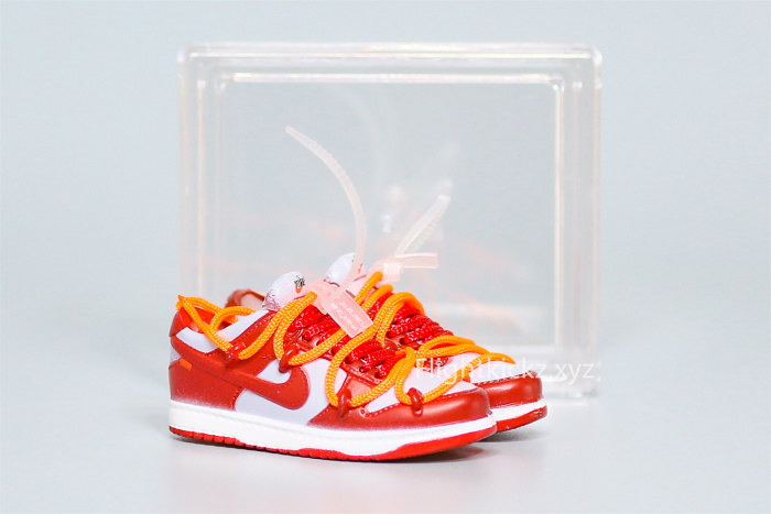 Mini Sneaker Off-White x Nike Dunk Low University Red 3D keychain