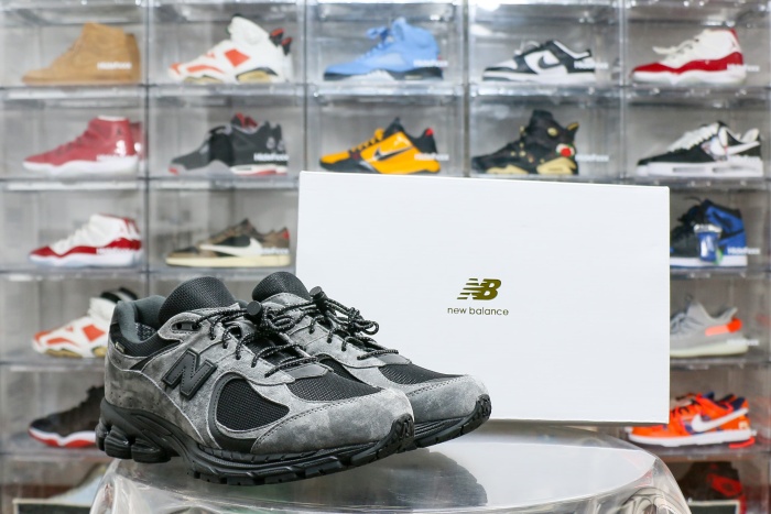 New Balance JJJ Jound X 2002 R GORE TEX Charcoal